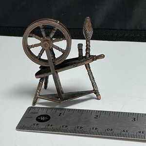 VTG 1976 Durham Industries Diecast Metal Dollhouse Furniture #18 Spinning Wheel